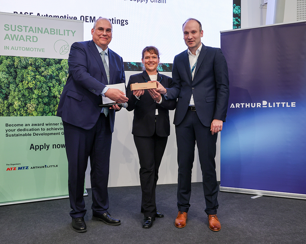 BASF Coatings has won the Sustainability Award in Automotive 2026 for its Overspray Free Application (OFLA) process, an overspray-free approach to two-tone painting.