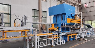 The rubber track pre forming equipment    Hengyang Huayi Machinery Co., Ltd.