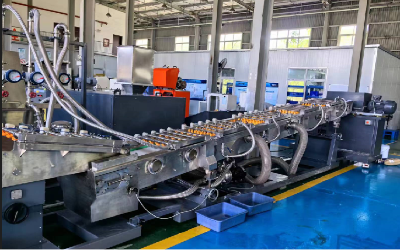 自动拉条切粒系统    成都煜翔机械有限公司